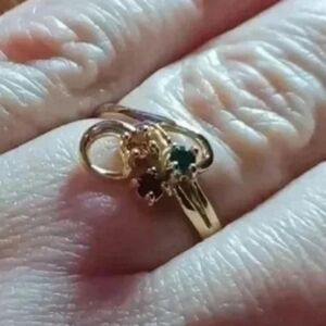 Gold-plated Mother's ring. yellow
